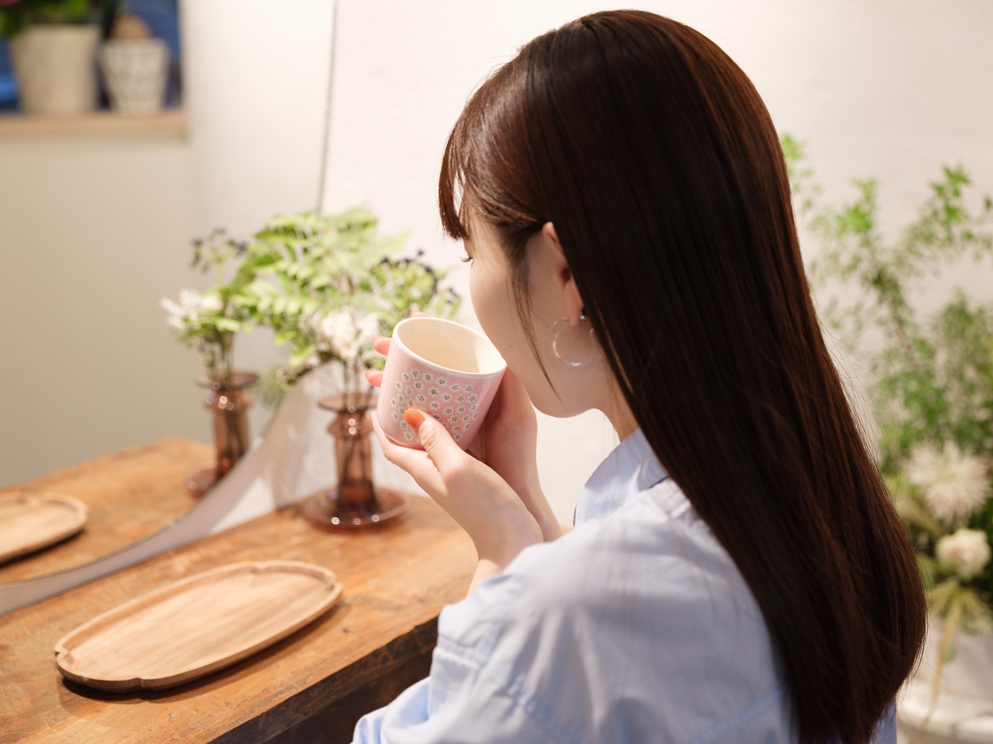 秋 髪 衣替え｜ヘアスタイルと一杯のお茶で、季節を楽しむ｜Umineko美容室