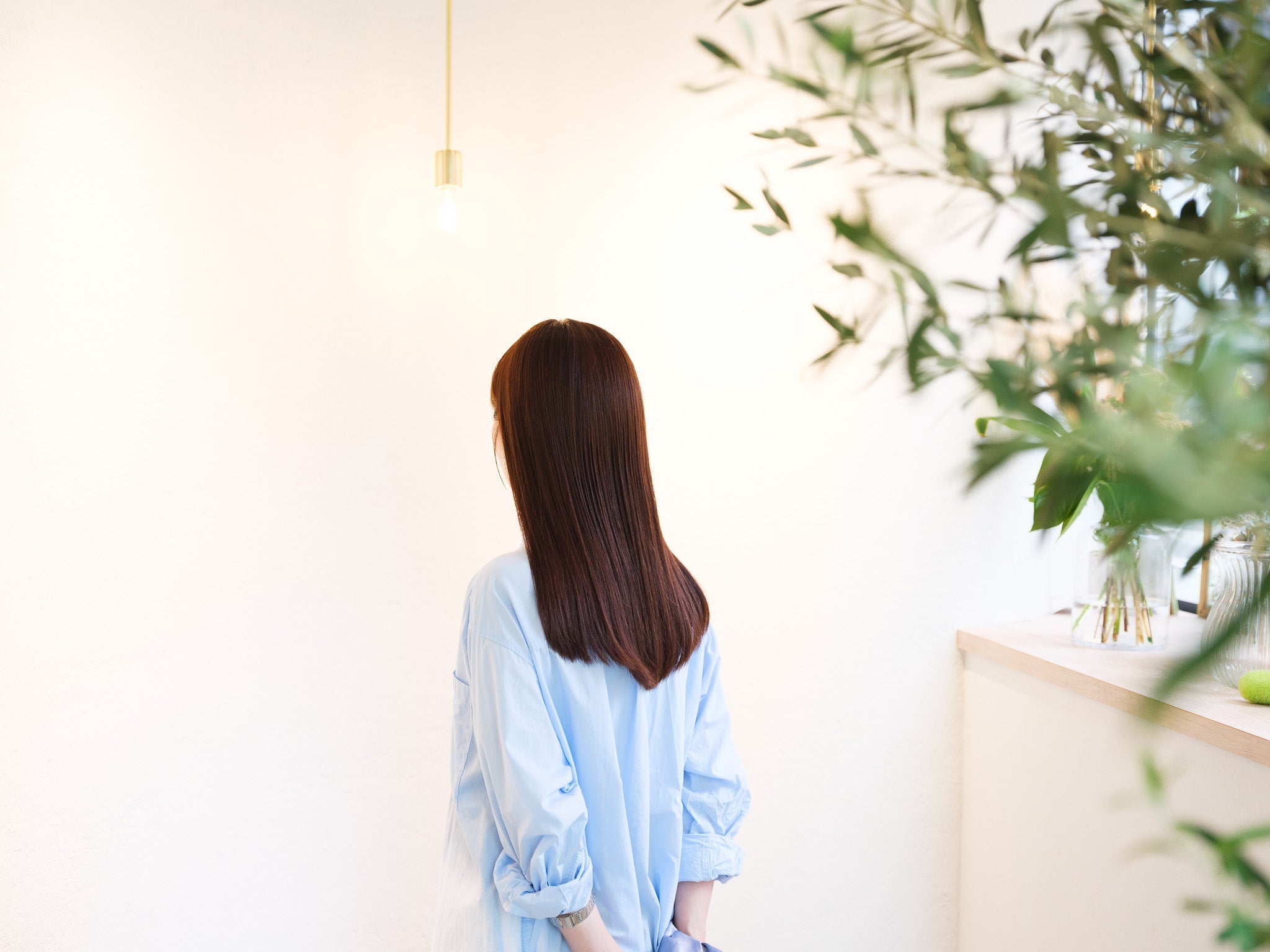 ヘアカラー 長持ちのコツ｜秋の髪色を、おうちのケアで長く楽しむ｜Umineko美容室