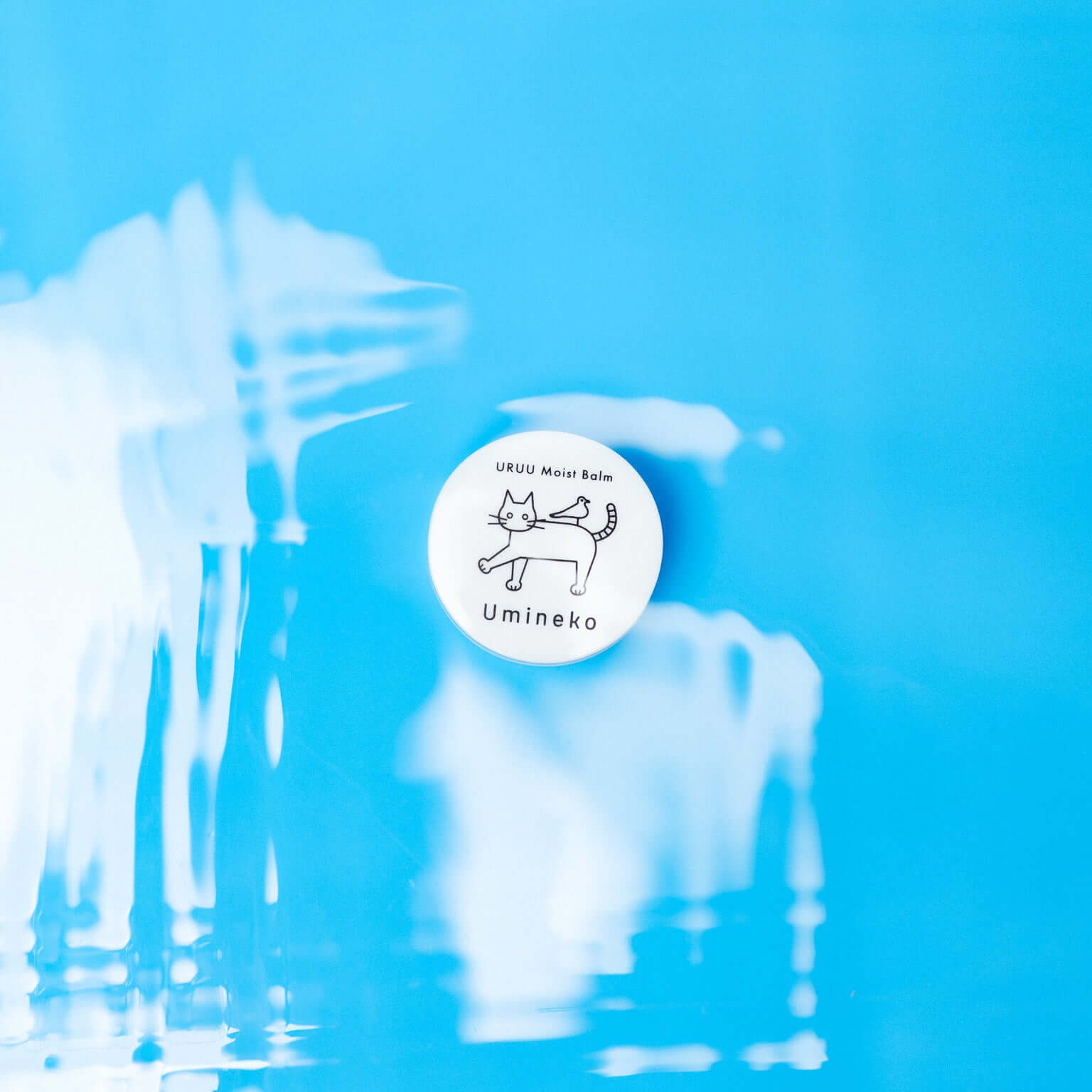 ヘアバーム スタイリング うるうモイストバーム 30g うるおいイメージ シンプルで可愛いデザイン ケアもできる URUU